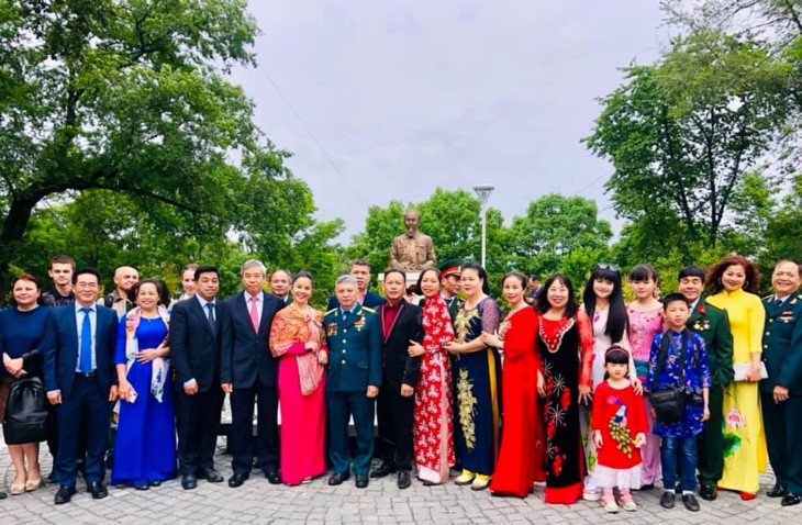 khanh thanh tuong bac ho tai vladivostok ky niem nam cheo viet nga