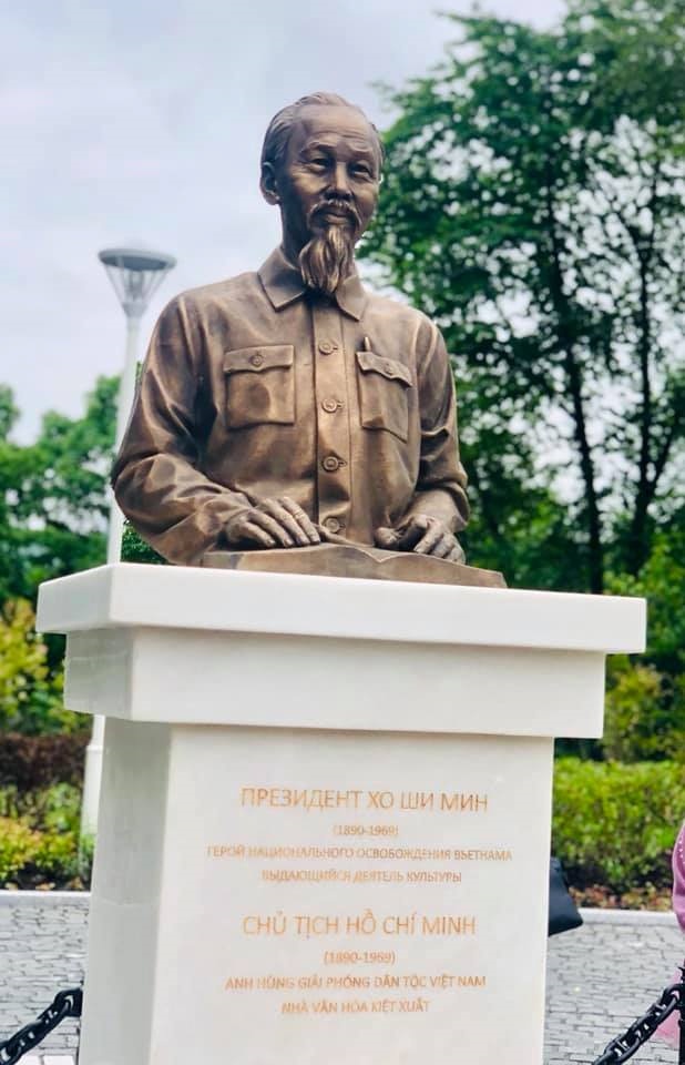 khanh thanh tuong bac ho tai vladivostok ky niem nam cheo viet nga
