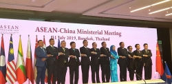 thuong nghi si my can hanh dong nhieu hon voi su gay han cua trung quoc o bien dong