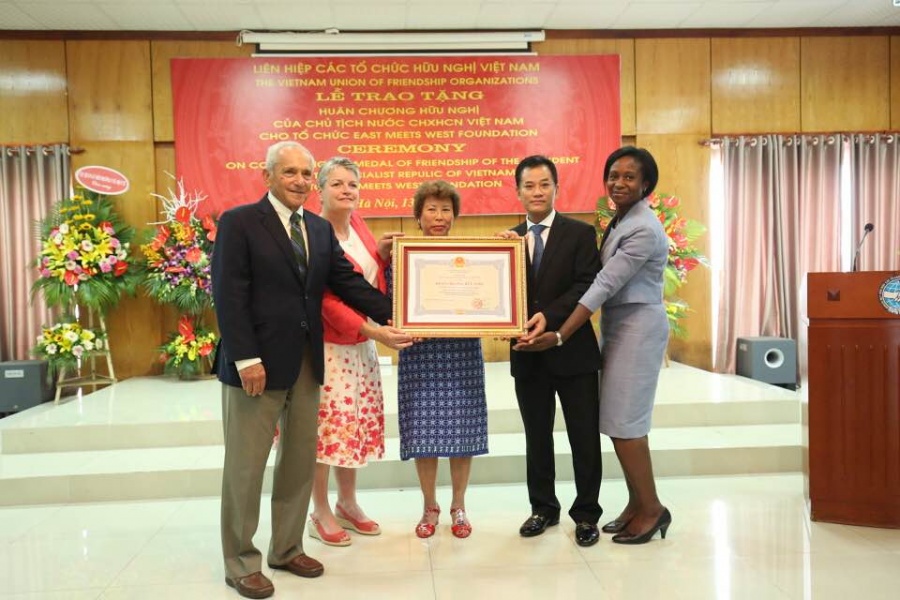 doi ngoai nhan dan gop phan nang cao hinh anh va vi the quoc te cua viet nam