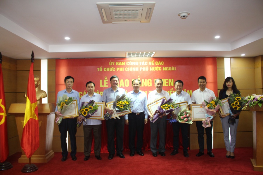 Vinh danh 37 tập thể, cá nhân xuất sắc trong công tác PCPNN năm 2018 vinh danh 37 tap the ca nhan xuat sac trong cong tac pcpnn nam 2018