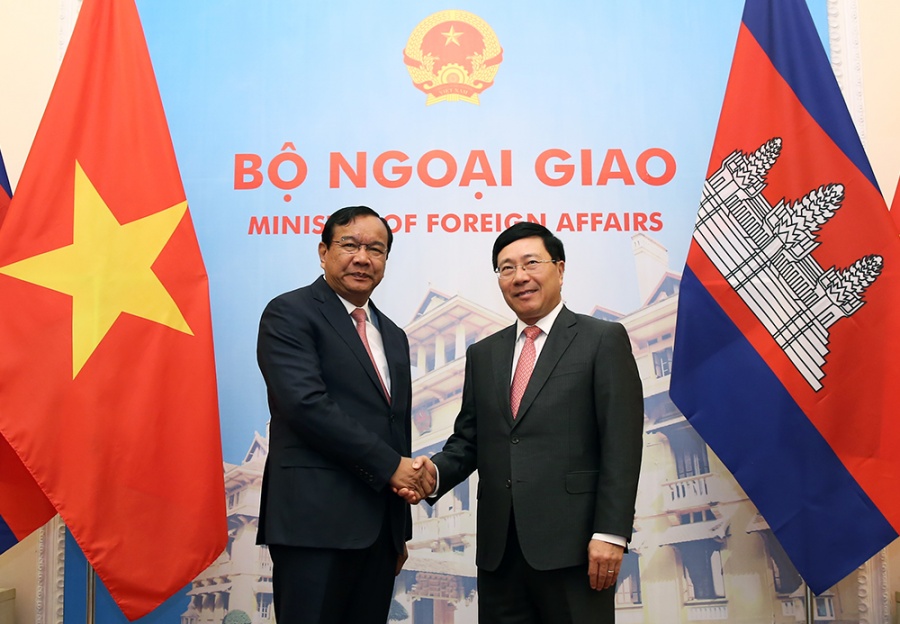 Kỳ họp lần thứ 17 Uỷ ban Hỗn hợp Việt Nam - Campuchia bàn biện pháp thúc đẩy quan hệ song phương pho thu tuong pham binh minh dong chu tri hop uy ban hon hop viet nam campuchia