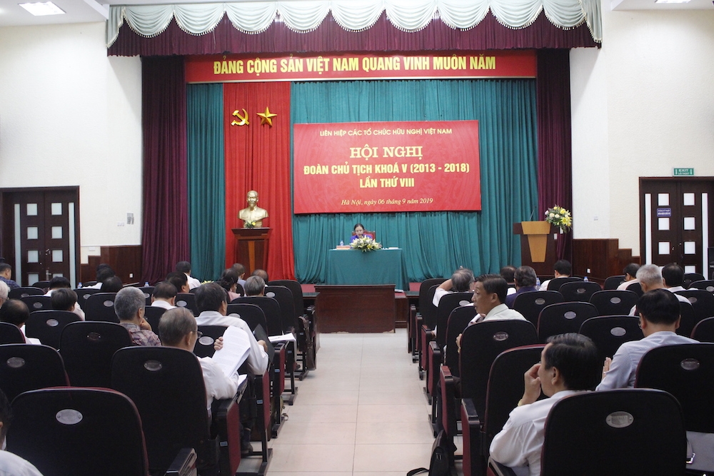 Ông Bạch Ngọc Chiến được bầu giữ chức Phó Chủ tịch Liên hiệp các tổ chức hữu nghị Việt Nam ong bach ngoc chien duoc bau giu chuc pho chu tich lien hiep cac to chuc huu nghi viet nam