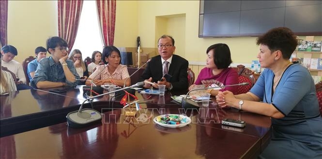 Việt - Nga thúc đẩy giao lưu ngôn ngữ và văn hóa viet nga thuc day giao luu ngon ngu va van hoa