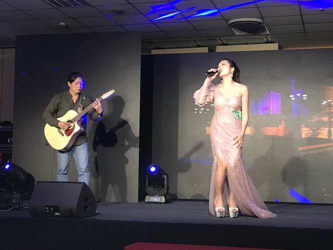 Kết thúc Liên hoan "Tôi yêu tiếng nước tôi": Ăm ắp những nhớ thương ket thuc lien hoan toi yeu tieng nuoc toi am ap nhung nho thuong