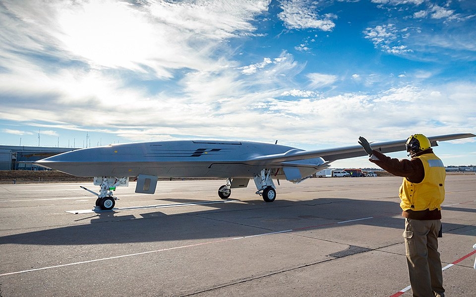 Mỹ lần đầu tung UAV Hải Vương giám sát Trung Quốc hoạt động trên biển my lan dau tung hai vuong giam sat trung quoc hoat dong tren bien