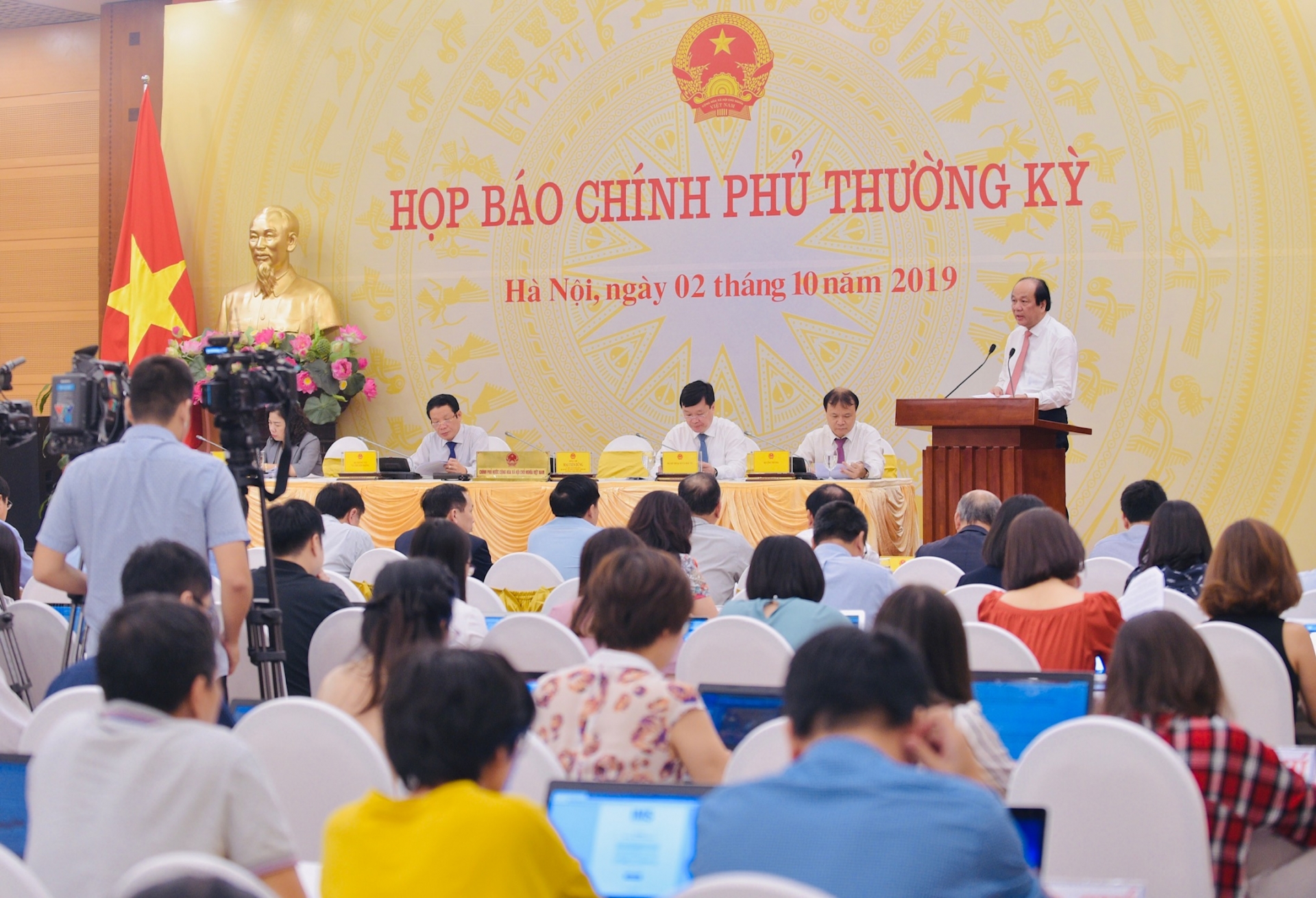 bo cong an tra loi vu 9 nguoi tron lai han quoc khi di nho chuyen co cho chu tich quoc hoi