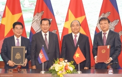 tay ninh hop mat huu nghi thong nhat hop tac voi 5 tinh campuchia