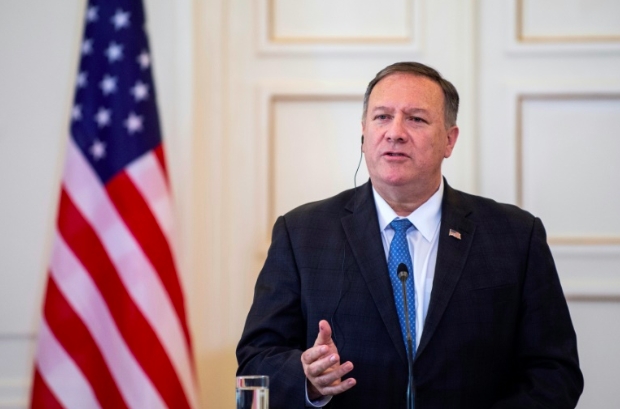 ong pompeo cao buoc phe dan chu quay roi quan chuc bo ngoai giao nham phuc vu luan toi