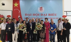 1500 nguoi dan sec tham gia le hoi cua nguoi viet tre