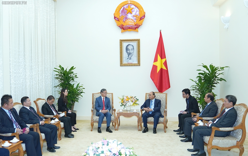 Đại sứ Lào Thongsavanh Phomvihane: Nỗ lực vì mối quan hệ đặc biệt Việt - Lào dai su lao luon no luc de xung dang voi moi quan he dac biet viet lao