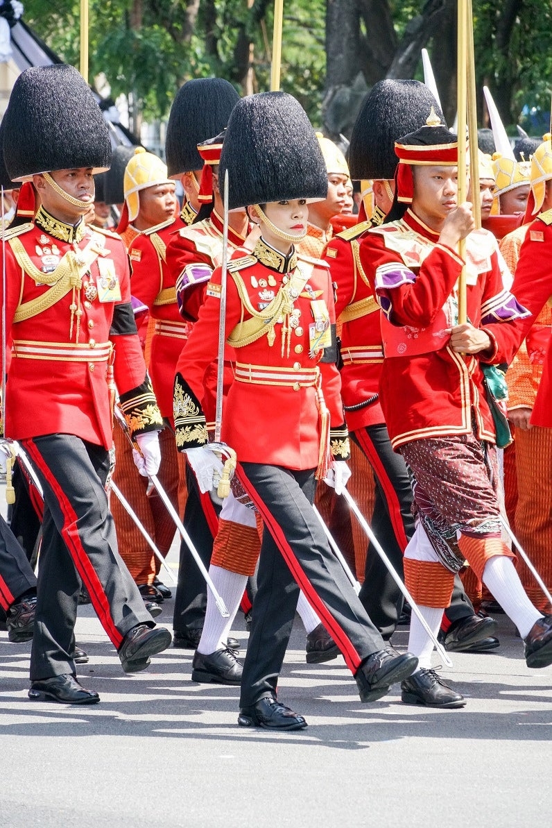 Nhan sắc Hoàng Quý Phi Thái Lan vừa bị phế truất ở tuổi 34 nhan sac xinh dep cua hoang quy phi thai lan vua bi phe truat