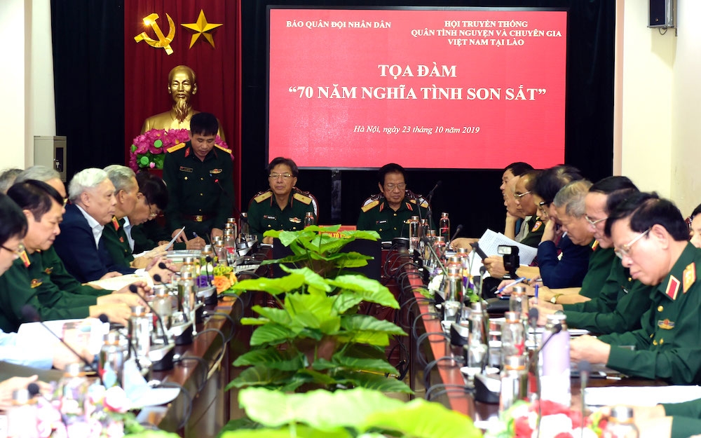 Tọa đàm 70 năm Ngày truyền thống quân tình nguyện và chuyên gia Việt Nam tại Lào toa dam 70 nam ngay truyen thong quan tinh nguyen va chuyen gia viet nam tai lao