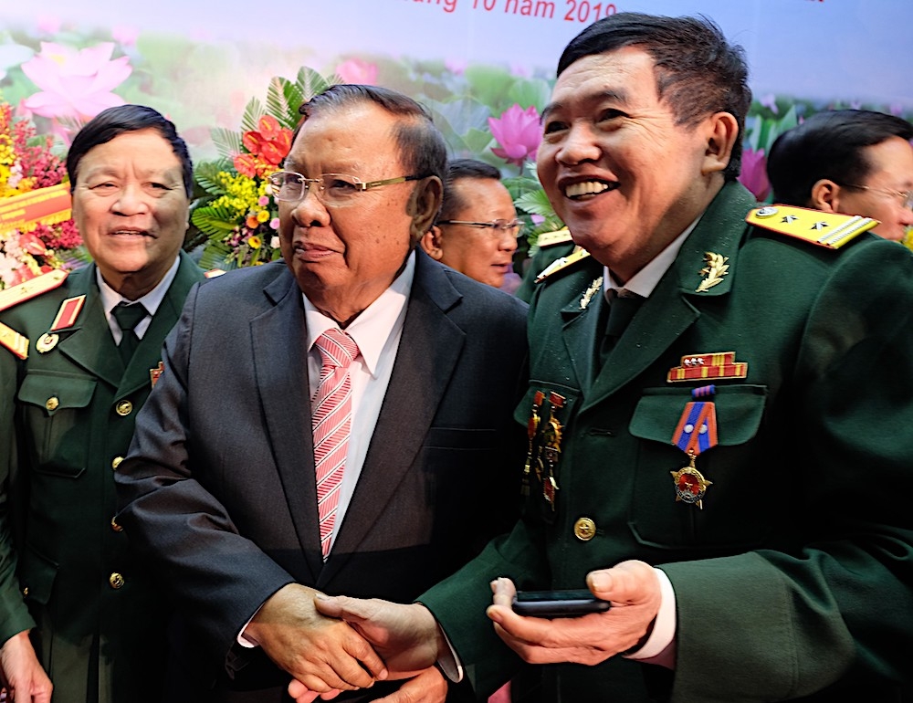 Quân tình nguyện và chuyên gia Việt Nam tại Lào: Đội quân tình nguyện đặc biệt nhất thế giới quan tinh nguyen va chuyen gia viet nam tai lao doi quan tinh nguyen dac biet nhat the gioi