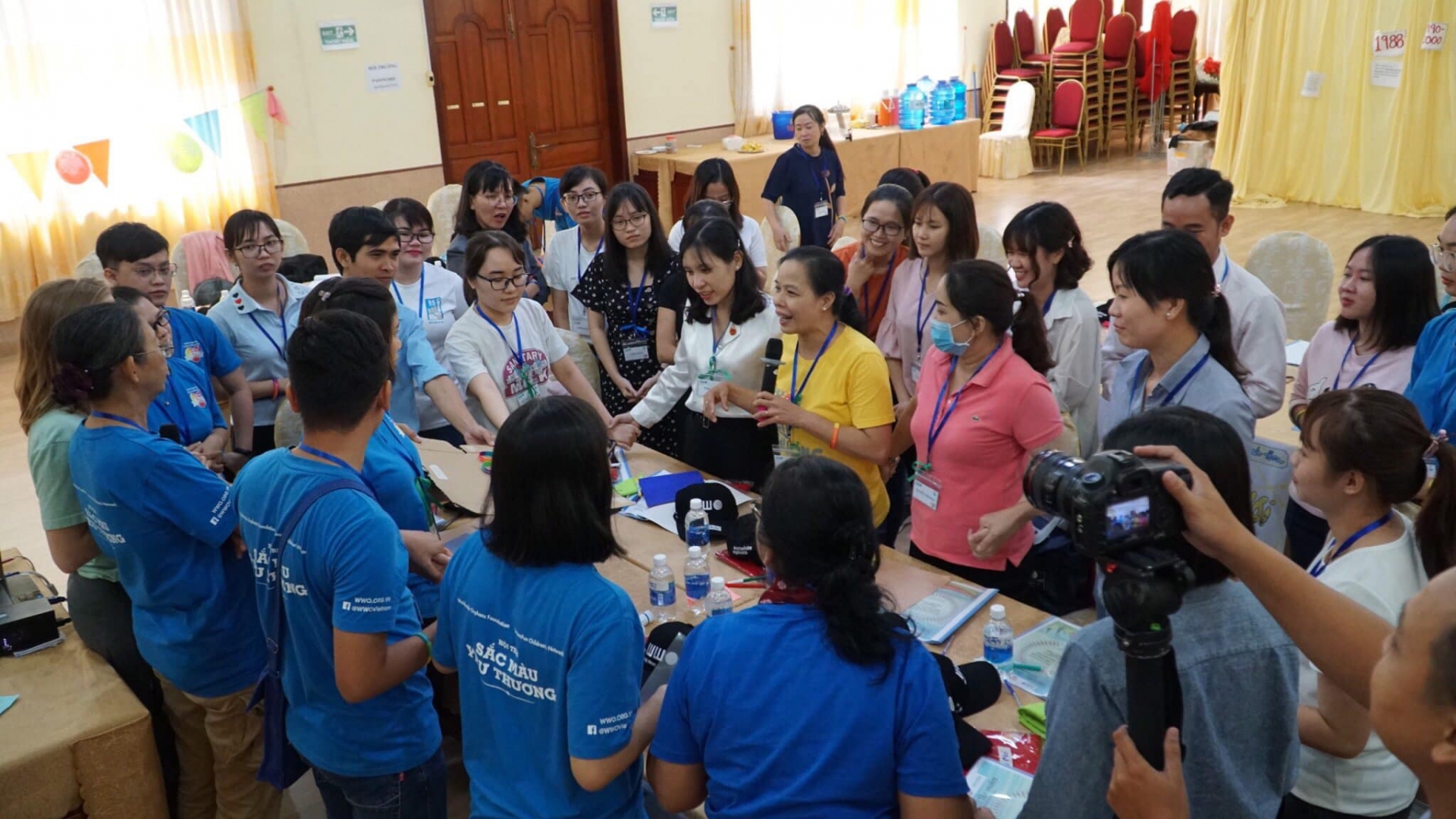 WWO tập huấn tổ chức hội trại cho bệnh nhi ung thư wwo tap huan to chuc hoi trai benh nhi ung thu