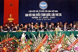 tap trung xay dung mang luoi doi tac ban be sau rong thiet thuc va hieu qua