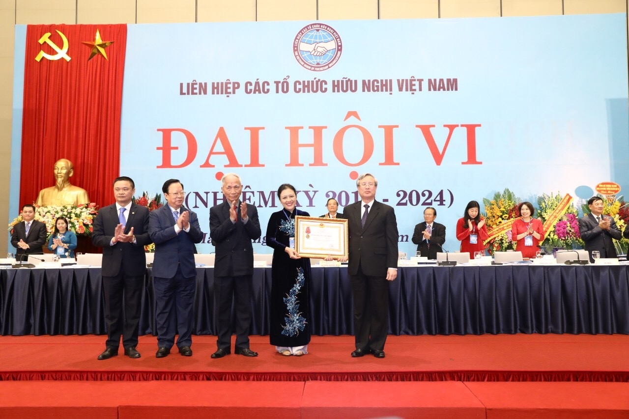 Thường trực Ban Bí thư Trần Quốc Vượng gợi mở 5 nhiệm vụ của VUFO 5 nhiem vu de vufo de nang cao hieu qua cong tac doi ngoai nhan dan nhiem ky toi