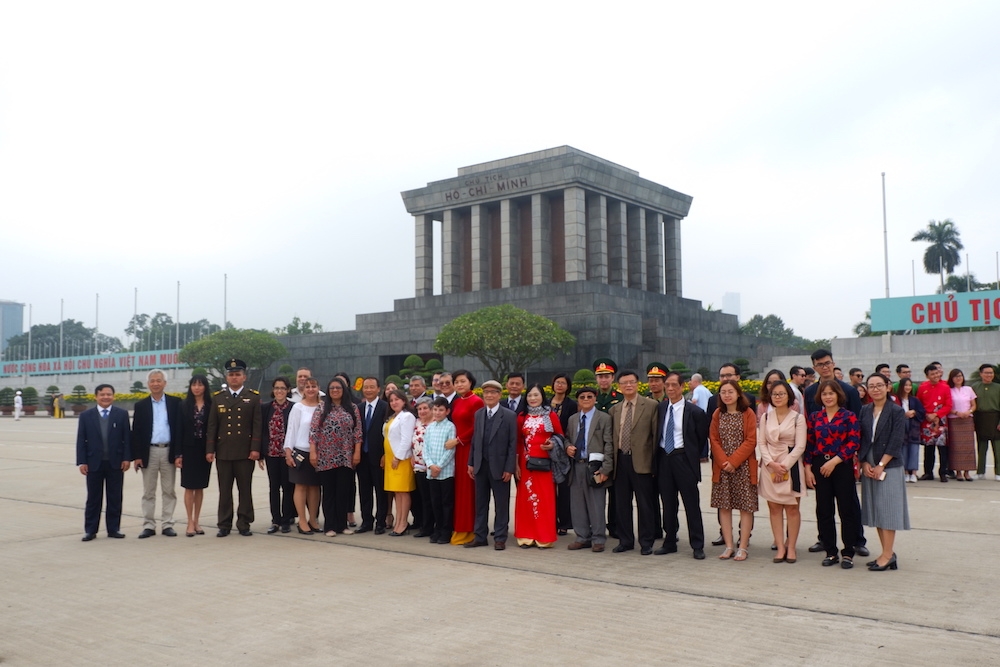 hoi huu nghi viet nam venezuela dai su quan venezuela vieng lang bac nhan ky niem 30 nam quan he ngoai giao hai nuoc