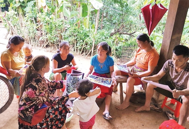 Hội Liên hiệp Phụ nữ Việt Nam tích cực trong hỗ trợ nạn nhân buôn người tái hoà nhập cộng đồng hoi lien hiep phu nu viet nam tich cuc trong ho tro nan nhan buon nguoi tai hoa nhap cong dong