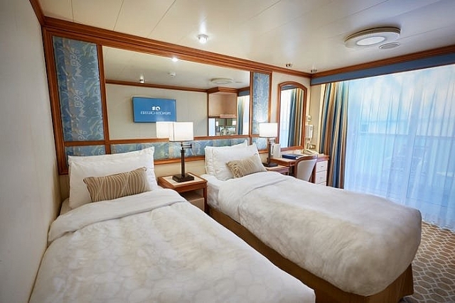 Cuộc sống bên trong du thuyền Diamond Princess - 'ổ dịch' nổi với 355 ca nhiễm Covid-19 cuoc song ben trong du thuyen diamond princess o dich noi voi 355 ca nhiem covid 19