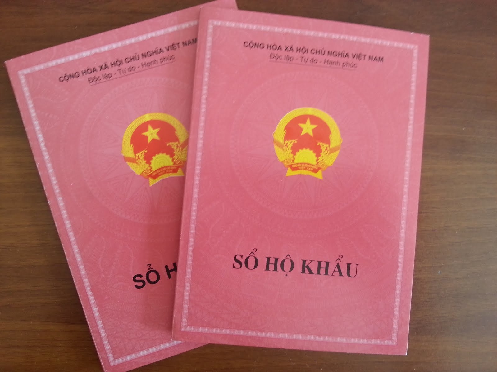 tin phap luat 24h nong nhat hom nay 212 bo cong an de xuat bo so ho khau bang giay