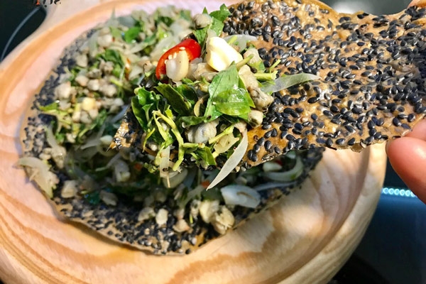 den mien trung an het tat ca cac mon hen