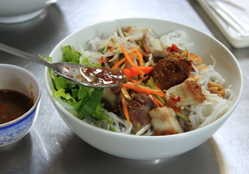 nhung mon ngon dam da phong vi mien trung