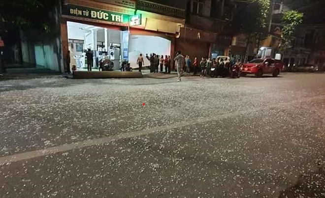 Tin tức trong ngày 8/4 mới nhất: "Lỗ hổng nguy hiểm" từ ca bệnh 243 ở Mê Linh tin tuc trong ngay 84 moi nhat thu tuong yeu cau cac tinh can nhac viec thu phi cach ly
