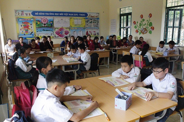 Tiểu học thị trấn Mường Ảng – là cờ đầu ngành giáo dục ở huyện nghèo tieu hoc thi tran muong ang la co dau nganh giao duc o huyen ngheo