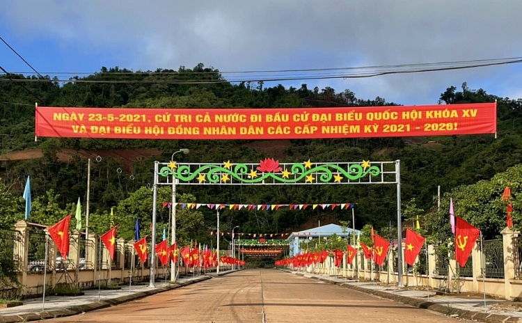Điện Biên tích cực chuẩn bị cho ngày hội non sông Điện Biên tích cực chuẩn bị cho ngày hội non sông