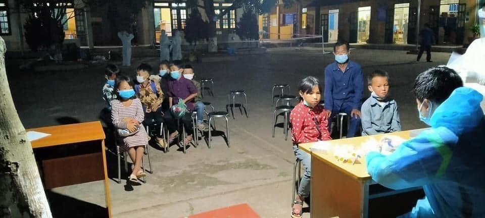Nậm Pồ (Điện Biên): Huyện nghèo biên giới gồng mình chống dịch Covid-19 Nậm Pồ (Điện Biên): Huyện nghèo biên giới gồng mình chống dịch Covid-19