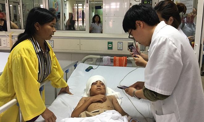Thêm trường hợp bị chó cắn, cảnh báo về mức độ nguy hiểm từ vật nuôi này them truong hop bi cho can canh bao ve muc do nguy hiem tu vat nuoi nay