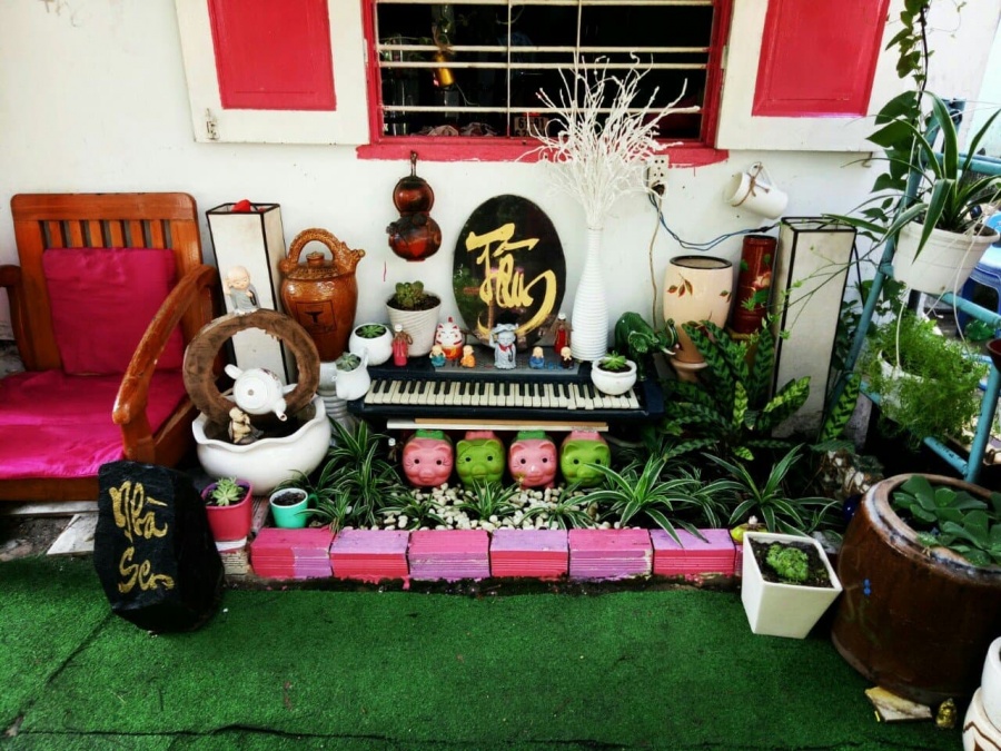 Khu vườn 200m2 trang trí hút mắt từ việc tận dụng đồ cũ của bà mẹ yêu thiên nhiên ở TP HCM khu vuon 200m2 trang tri hut mat tu viec tan dung do cu cua ba me yeu thien nhien o tp hcm