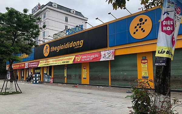 Mobile Retail Chains Struggling Due to Social Lockdown Mobile Retail Chains Struggling Due to Social Lockdown