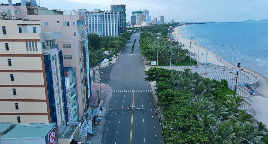 The Beauty of a Quiet Beach in Social Distancing Vung Tau The Beauty of a Quiet Beach in Social Distancing Vung Tau