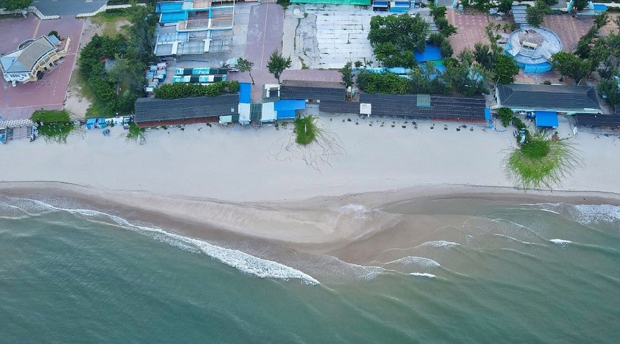 The Beauty of a Quiet Beach in Social Distancing Vung Tau The Beauty of a Quiet Beach in Social Distancing Vung Tau