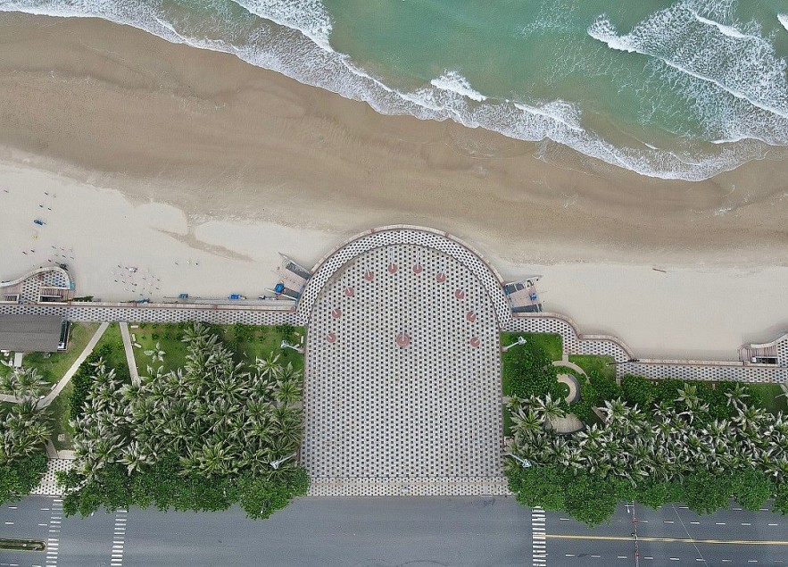 The Beauty of a Quiet Beach in Social Distancing Vung Tau The Beauty of a Quiet Beach in Social Distancing Vung Tau