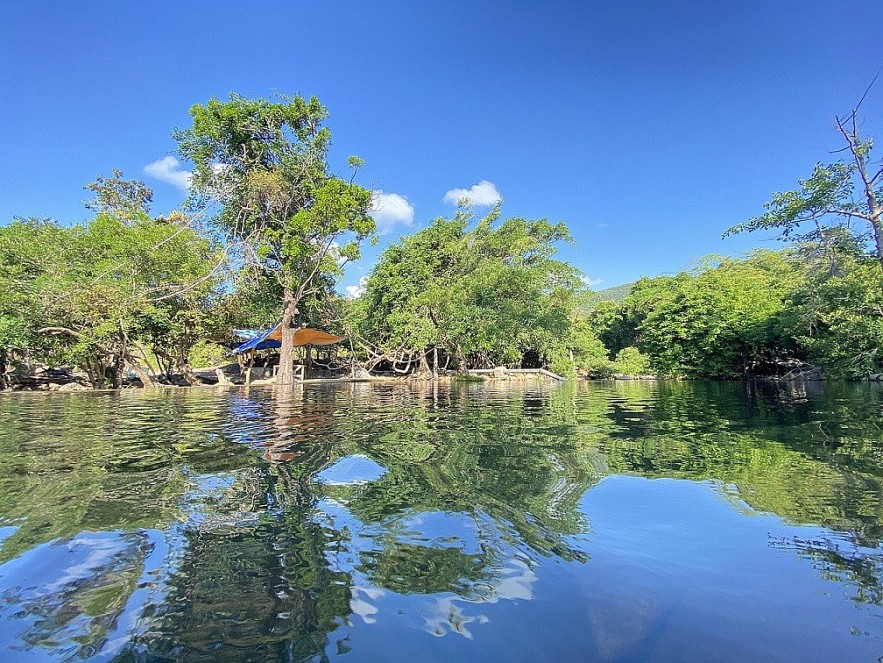 Adventuring in the Nui Chua National Park Adventuring in the Nui Chua National Park