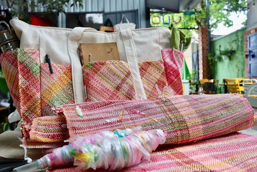 Young Entrepreneur from Ho Chi Minh City Aiming to Upcycle Plastic Bags Young Entrepreneur from Ho Chi Minh City Aiming to Upcycle Plastic Bags