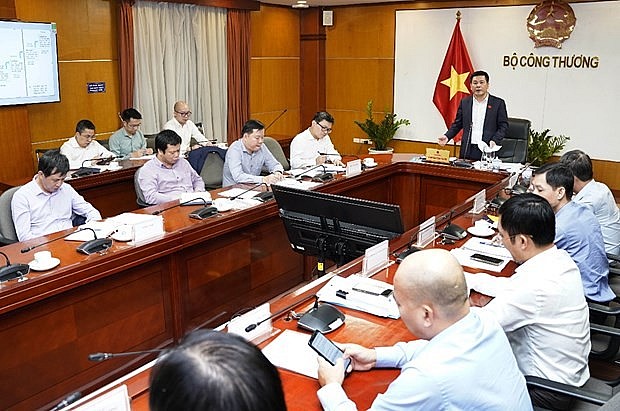 Vietnamese Production Chains Adapts to the New Normal Vietnamese Production Chains Adapts to the New Normal
