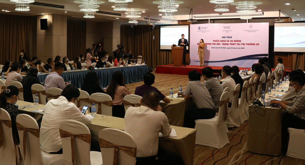 Quang cảnh buổi hội thảo Quang cảnh buổi hội thảo