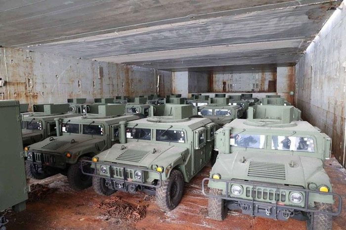 Mỹ tức tốc điều hàng loạt xe bọc thép tham chiến ở Donbass Mỹ tức tốc điều hàng loạt xe bọc thép tham chiến ở Donbass