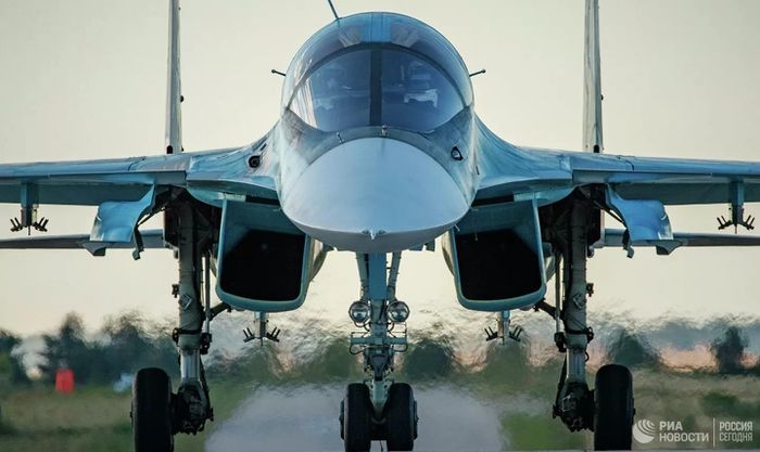 'Thú mỏ vịt' Su-34 Nga được tăng cường khả năng chiến đấu mới 'Thú mỏ vịt' Su-34 Nga được tăng cường khả năng chiến đấu mới