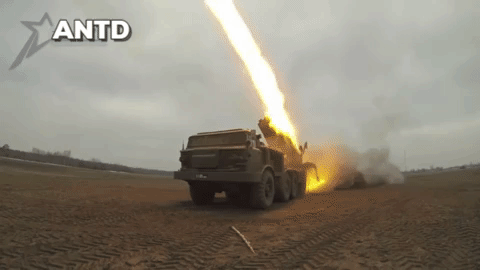 BM-27 của Ukraine gặp tai nạn, nằm 