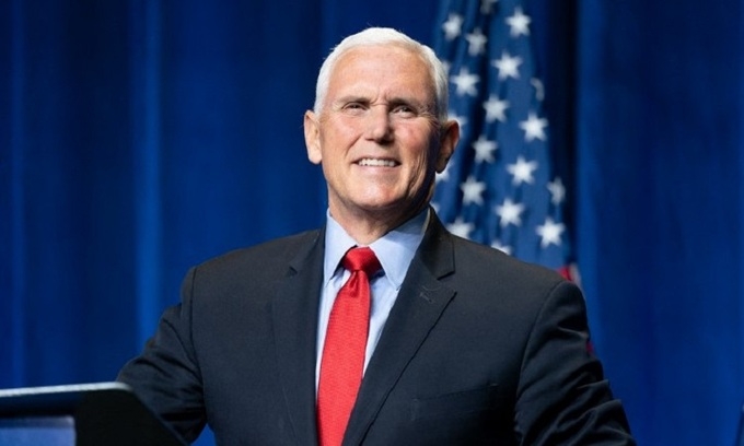 Cựu phó Tổng thống Mike Pence tái xuất, bất ngờ chỉ trích mạnh mẽ nhà lãnh đạo Biden Cựu phó Tổng thống Mike Pence tái xuất, bất ngờ chỉ trích mạnh mẽ nhà lãnh đạo Biden