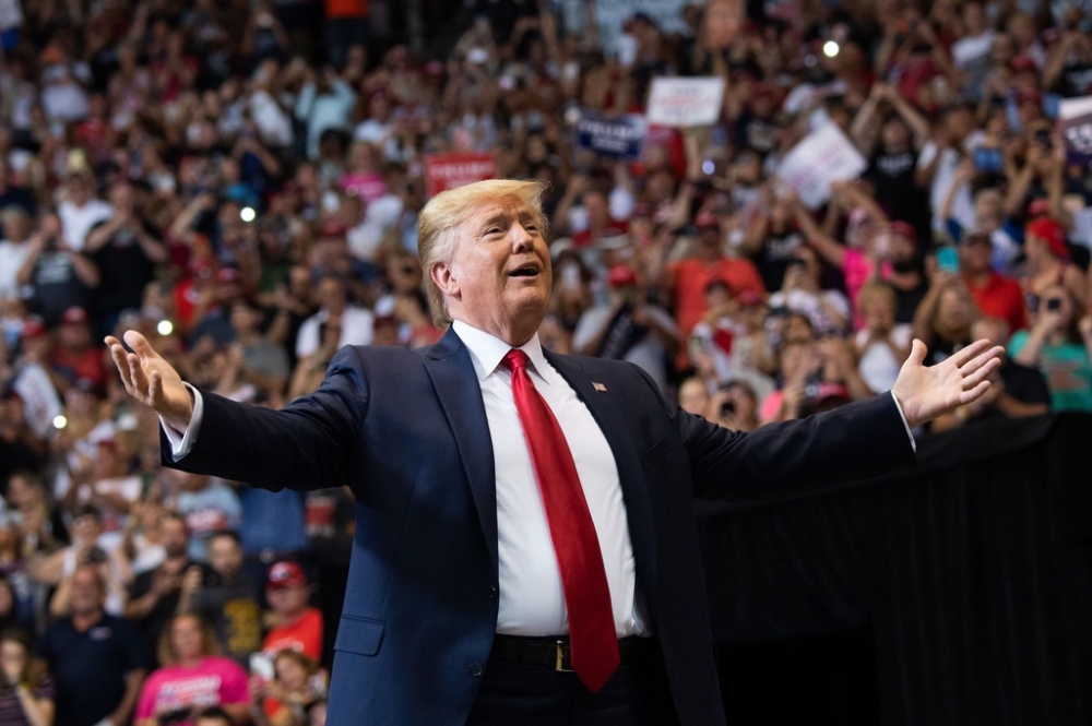 Ông Trump đang củng cố quyền lực để xây dựng đế chế mới? Ông Trump đang củng cố quyền lực để xây dựng đế chế mới?