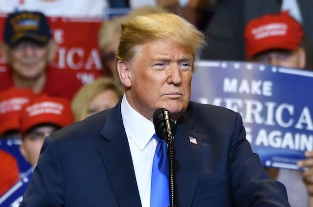Tổng thống Biden lại tuyên bố đảo ngược thêm một chính sách thời ông Trump Tổng thống Biden lại tuyên bố đảo ngược thêm một chính sách thời ông Trump