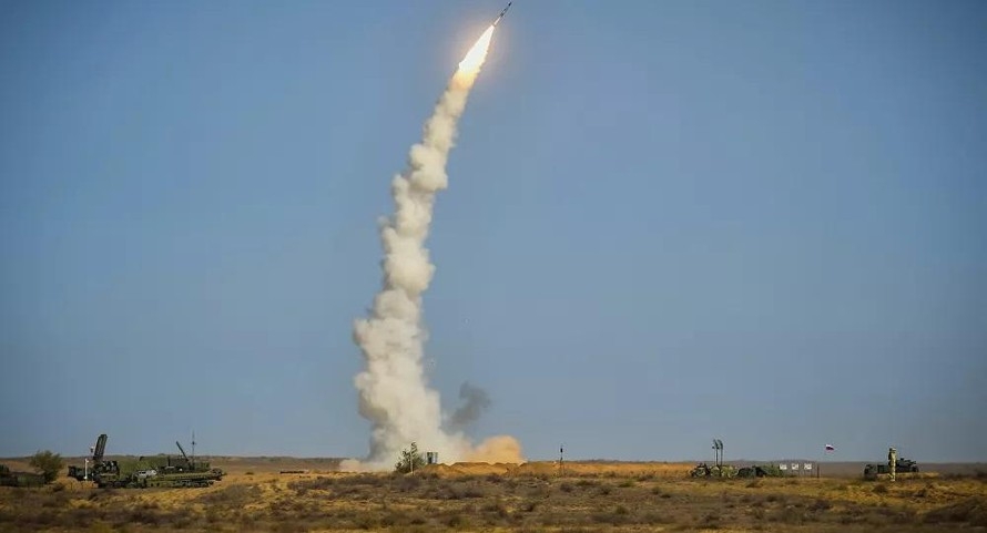 Tổng thống Putin hé lộ hệ thống phòng không S-500 siêu 'khủng'