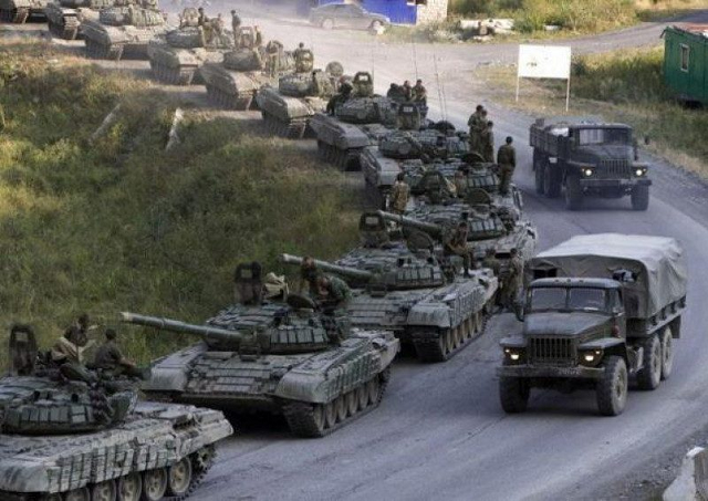 Hàng trăm xe tăng T-90 Proryv Nga được điều tới biên giới phía Nam? Hàng trăm xe tăng T-90 Proryv Nga được điều tới biên giới phía Nam?