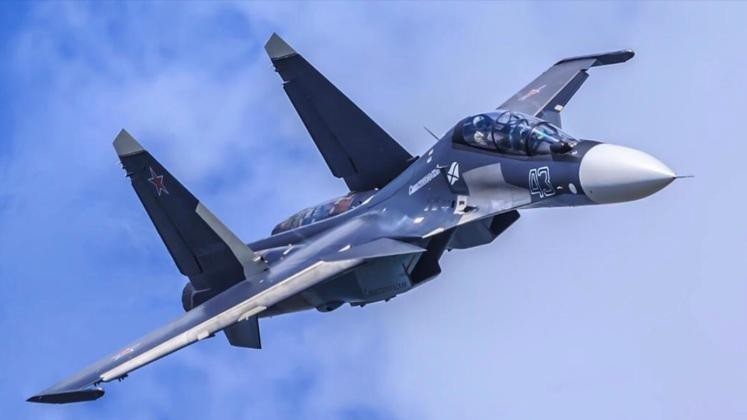 Tiêm kích Su-30SM của Nga và F-35A NATO đối đầu trên biển Tiêm kích Su-30SM của Nga và F-35A NATO đối đầu trên biển